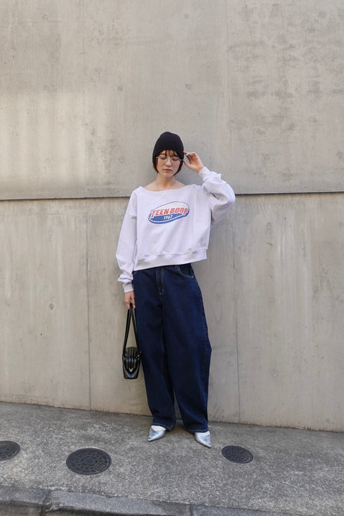 オフショルルーズスウェット